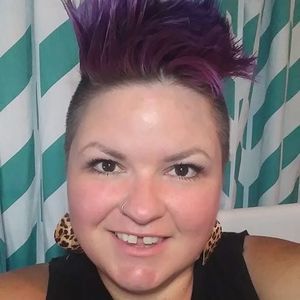 Meet your Posher, Victoria